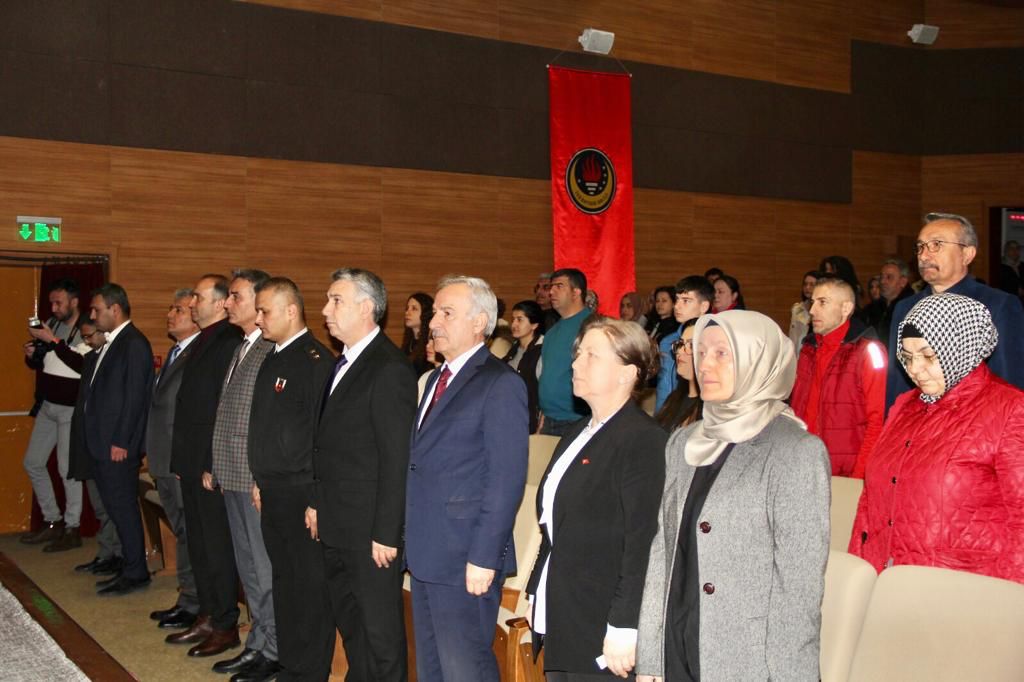 Sayın Kaymakamımız İlhan ABAY 12 Mart İstiklal Marşı'nın Kabulü ve Mehmet Akif Ersoy'u Anma Günü Programına Katıldı
